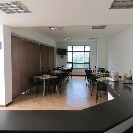 Hotel Plaza Mayor מדיין מראה חיצוני תמונה