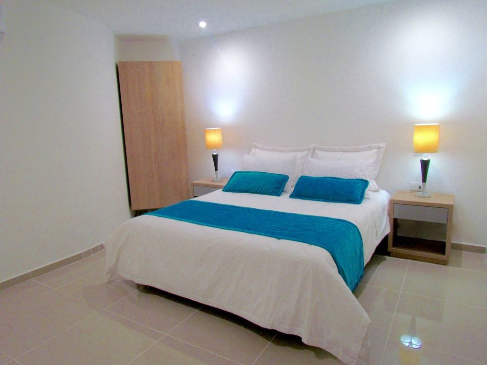Hotel Plaza Mayor מדיין מראה חיצוני תמונה
