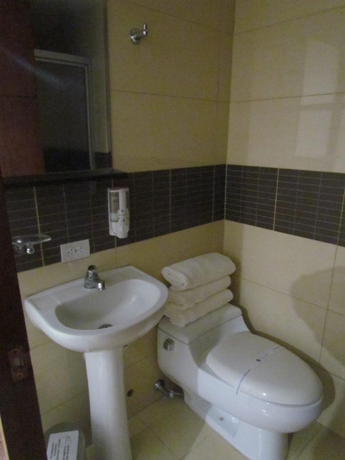 Hotel Plaza Mayor מדיין מראה חיצוני תמונה